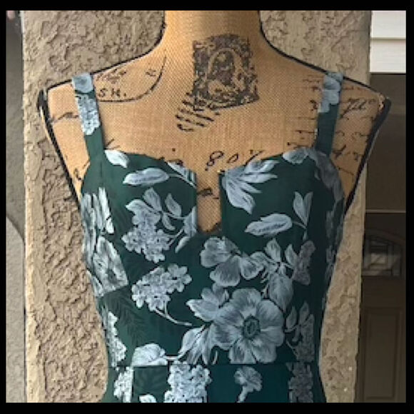 Lulus Emerald Floral Jacquard Drop Waist Major Flirtation Midi Dress Size Small - Picture 3 of 12